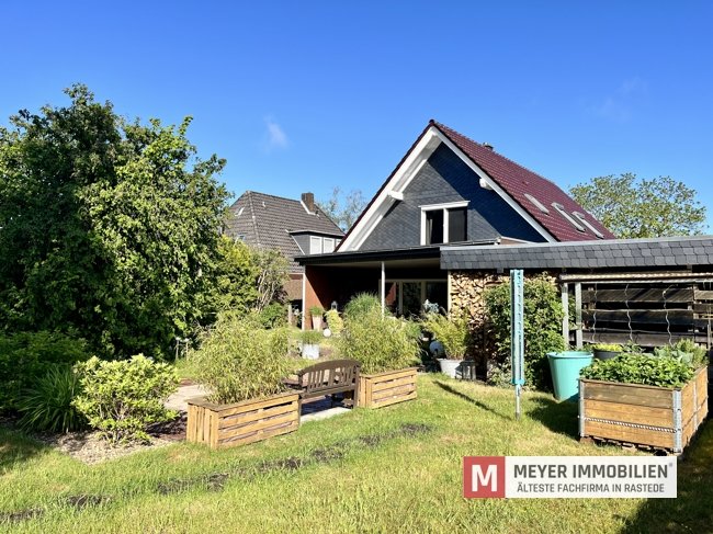 Naturliebhaber aufgepasst - Kernsaniertes Wohnhaus mit Doppelgarage am Ortsrand von Rastede (Obj.-Nr.: 6510)  Naturliebhaber aufgepasst - Kernsaniertes Wohnhaus mit Doppelgarage am Ortsrand von Rastede (Obj.-Nr.: 6510)