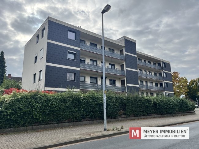 Solide Kapitalanlage: Vermietete 2,5-Zimmer-Wohnung mit Balkon in gefragter Lage! (Obj.-Nr. 6554) Solide Kapitalanlage: Vermietete 2,5-Zimmer-Wohnung mit Balkon in gefragter Lage! (Obj.-Nr. 6554)