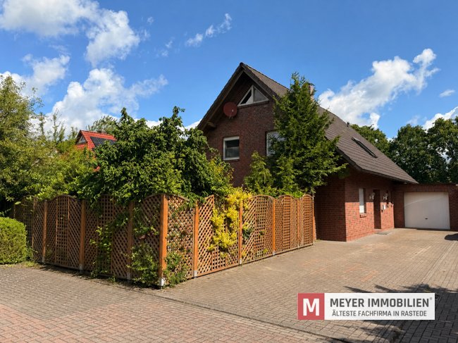 Ein geräumiges Wohnhaus für die große Familie in Ofenerfeld (Obj.-Nr.: 6620) Ein geräumiges Wohnhaus für die große Familie in Ofenerfeld (Obj.-Nr.: 6620)